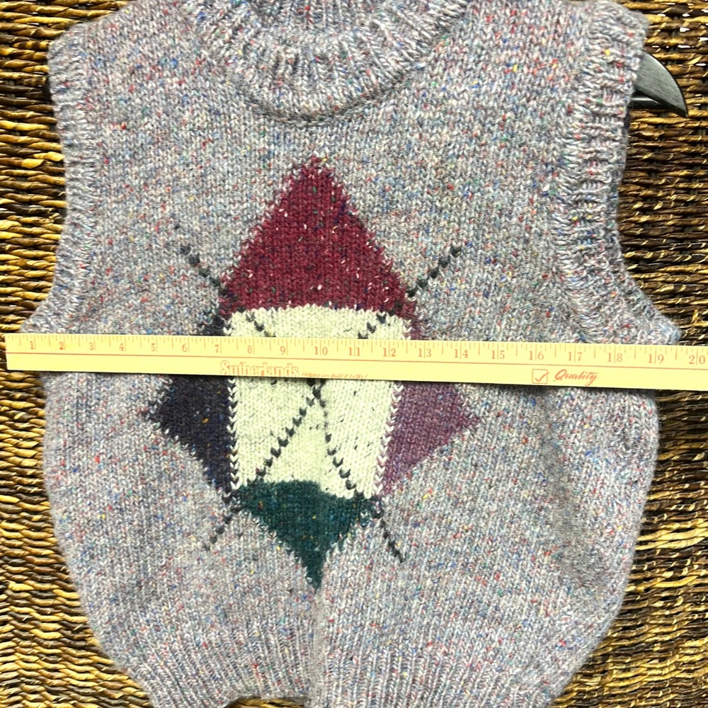 Rory Lynch-Multicolor Geometric Patterned Sleeveless Sweater, Estimated size:S - Picture 6 of 6